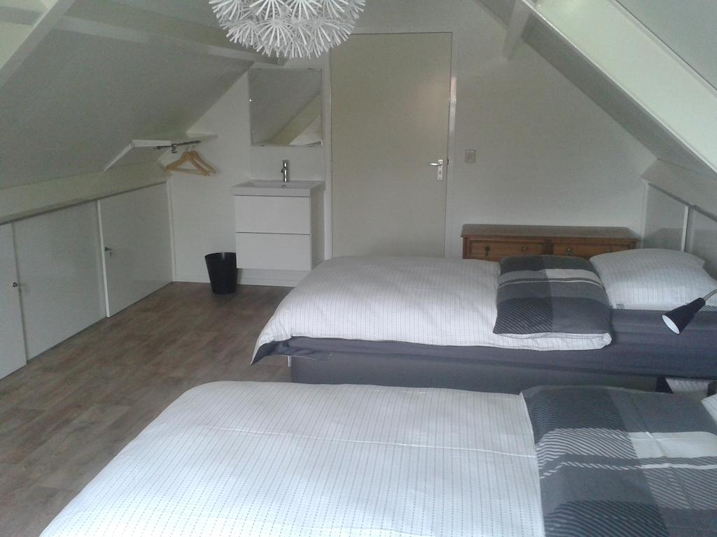 Bed En Breakfast Het Loo 버기크 객실 사진